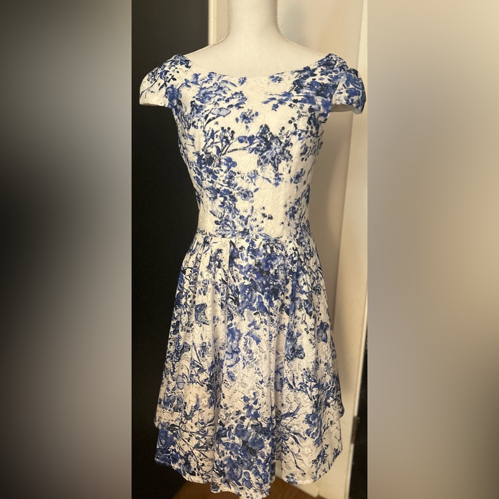 Betsey Johnson Floral Fit and Flare size 6